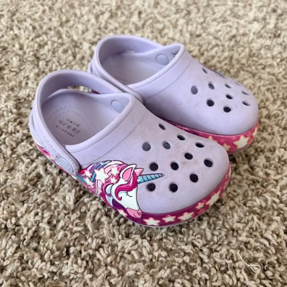 Size 6 / Toddler Girl Unicorn Crocs